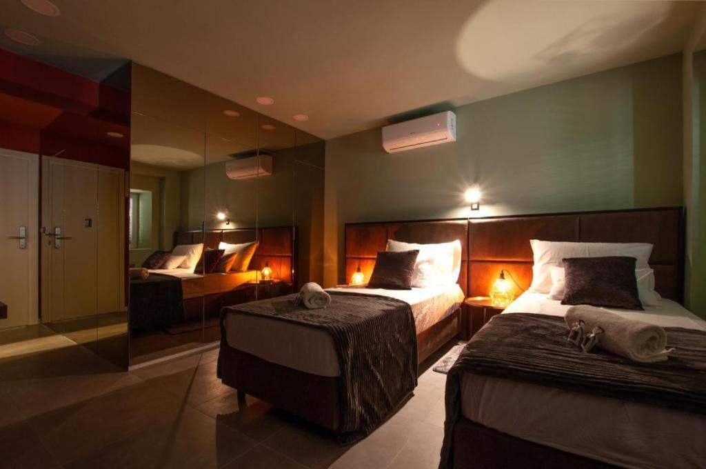X Boutique Marinac Studio Apartments & Rooms Šibenik Kültér fotó