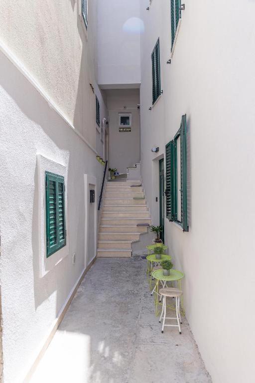 X Boutique Marinac Studio Apartments & Rooms Šibenik Kültér fotó