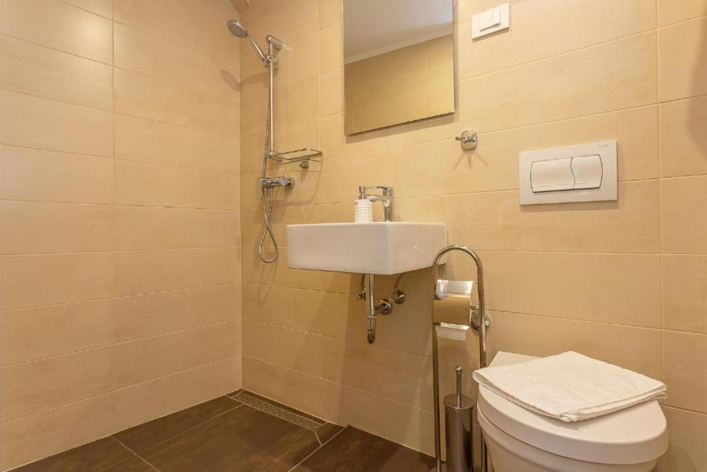 X Boutique Marinac Studio Apartments & Rooms Šibenik Kültér fotó